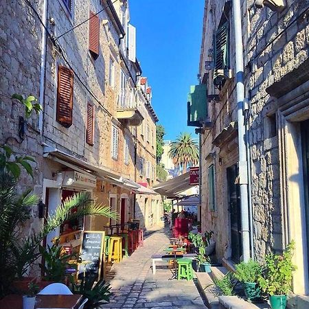 フヴァル Hvar Centre Dormsホステル エクステリア 写真