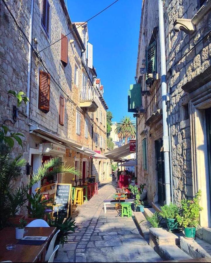フヴァル Hvar Centre Dormsホステル エクステリア 写真